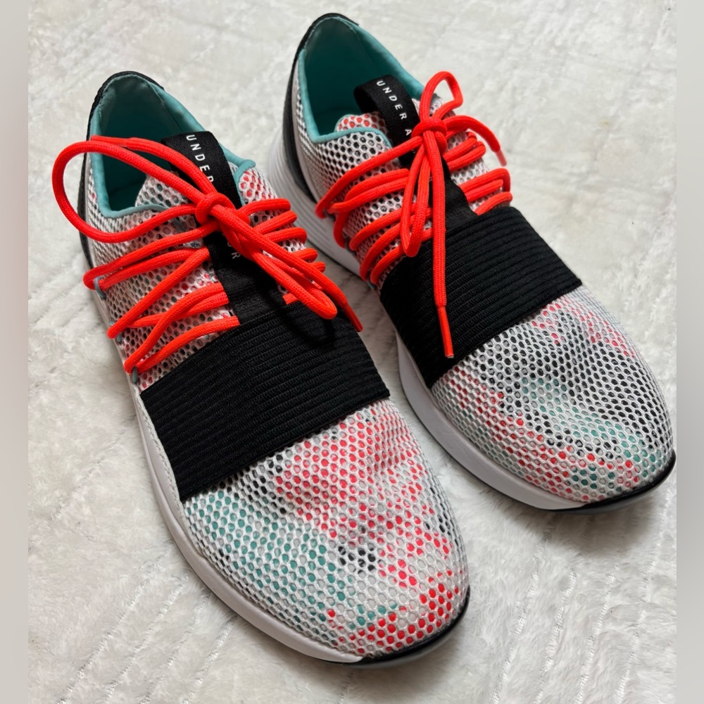 Under Armour Breathe Lace Training Shoes Sz 9 Like New!